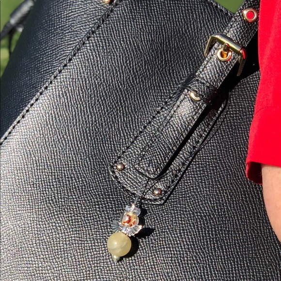 FREE Small Angel 👼 (Valued At $10.00) See Details - Picture 4 of 8